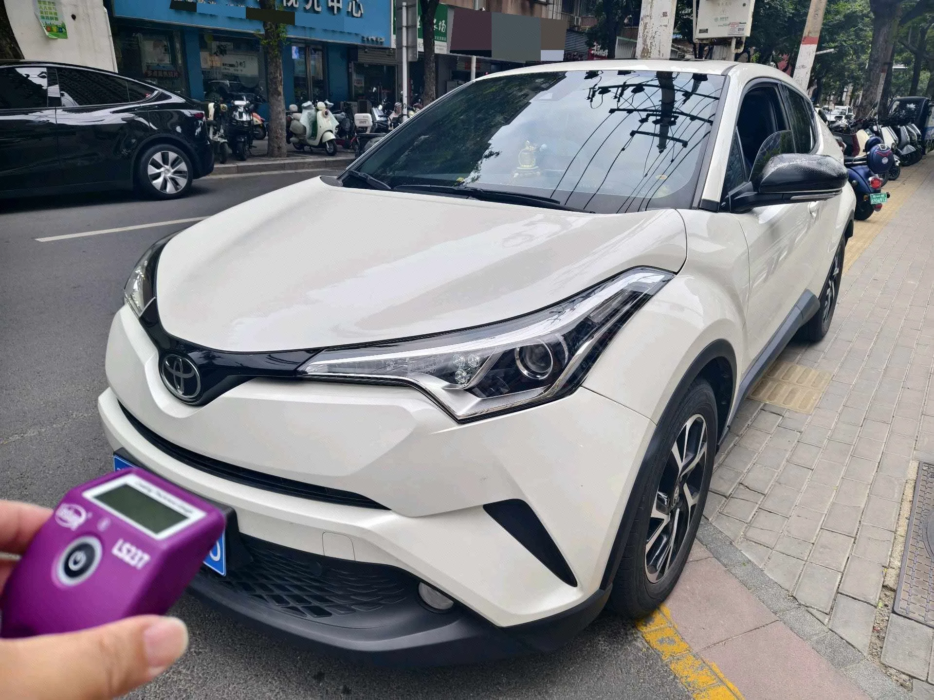 2018 Toyota C-HR 2.0L Leading Sunroof Edition, National V