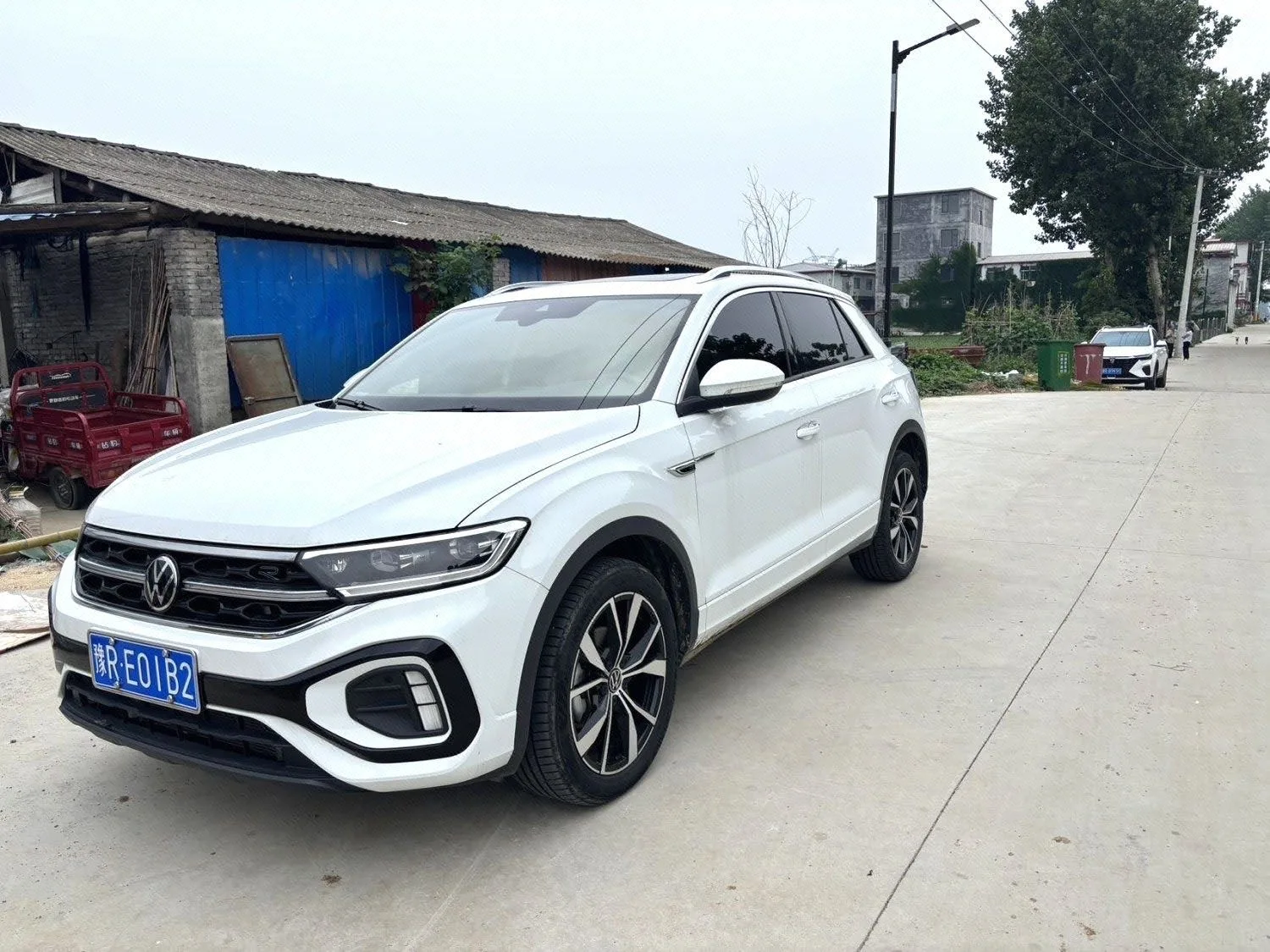 Volkswagen 2024 T-Roc 1.5TSI 300TSI 2WD Chenguang Edition Automatic