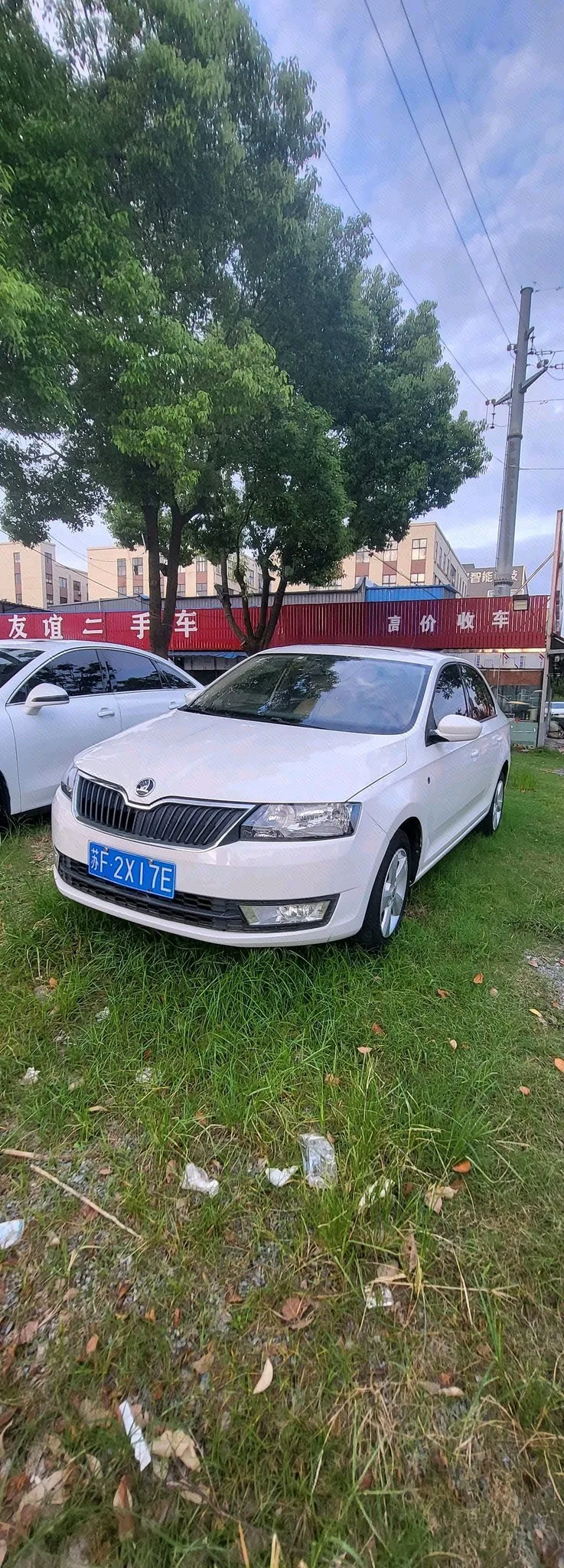 Rapid 2016 1.6L Automatic Forward Edition