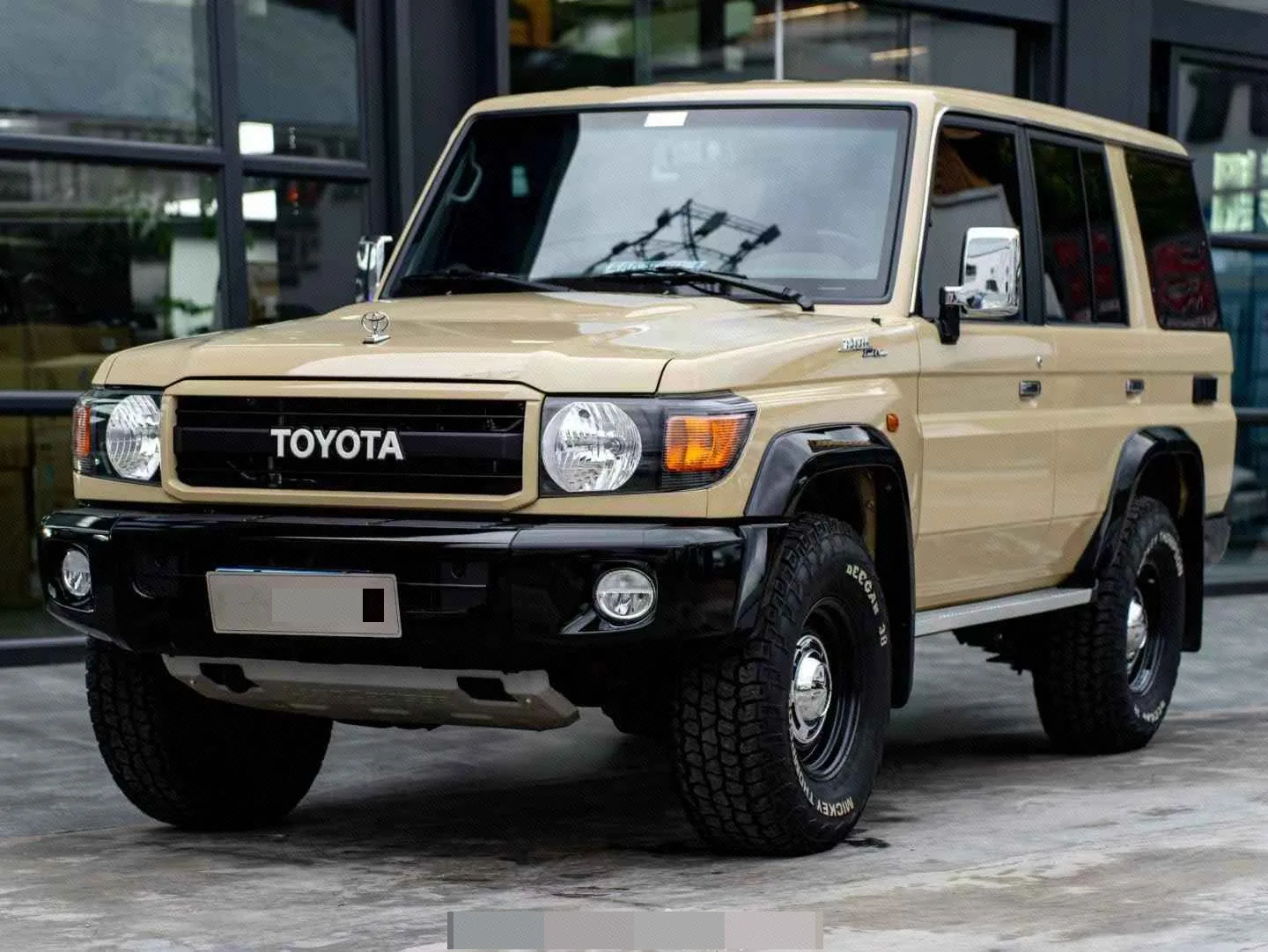 Toyota Land Cruiser (Imported) LC76 Manual Transmission