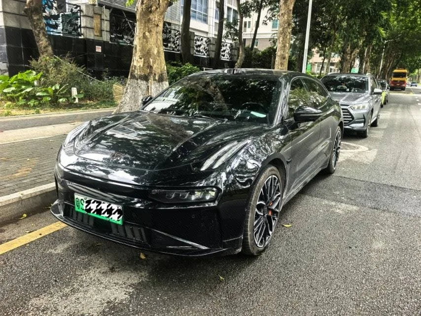 Extreme Krypton 001 2024 YOU Edition 100kWh Four-Wheel Drive