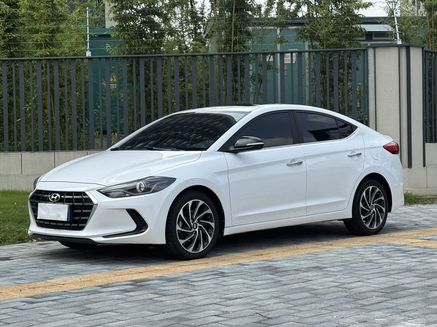 Hyundai Elantra 2019 1.4T Dual-Clutch Dynamic & Vitality Edition