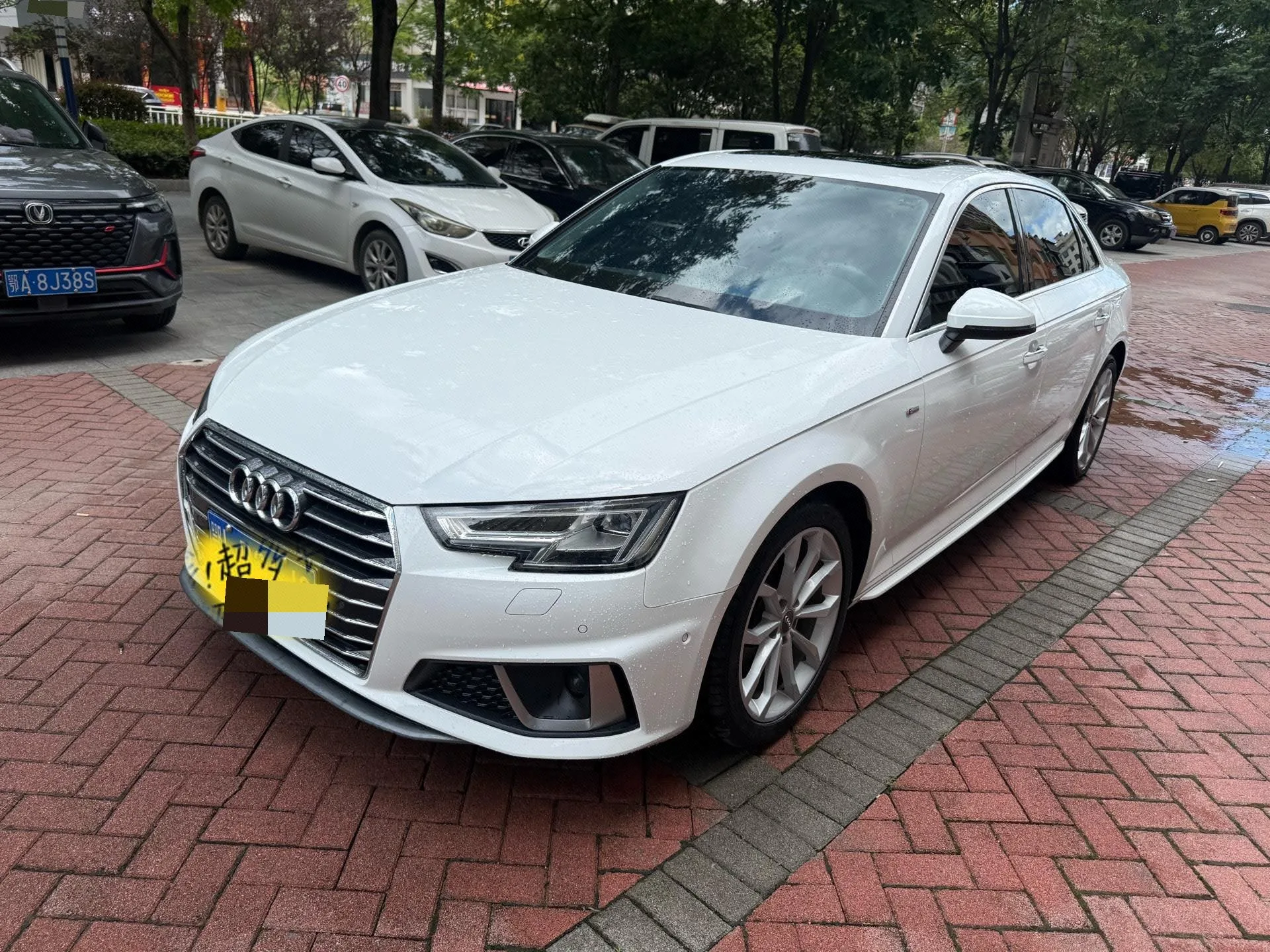 Audi A4L 2019 40 TFSI Fashion Edition (China VI Emission Standard)