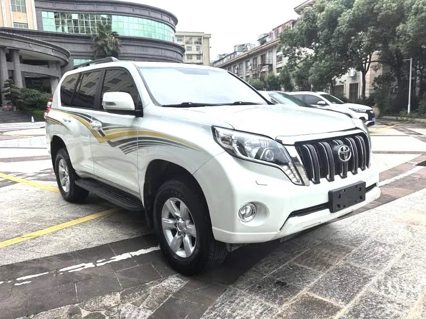 2016 Prado 2.7L Automatic Luxury Edition