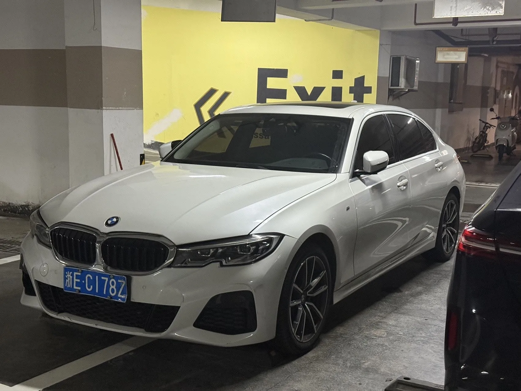 2020 BMW 3 Series 325Li M Sport Package