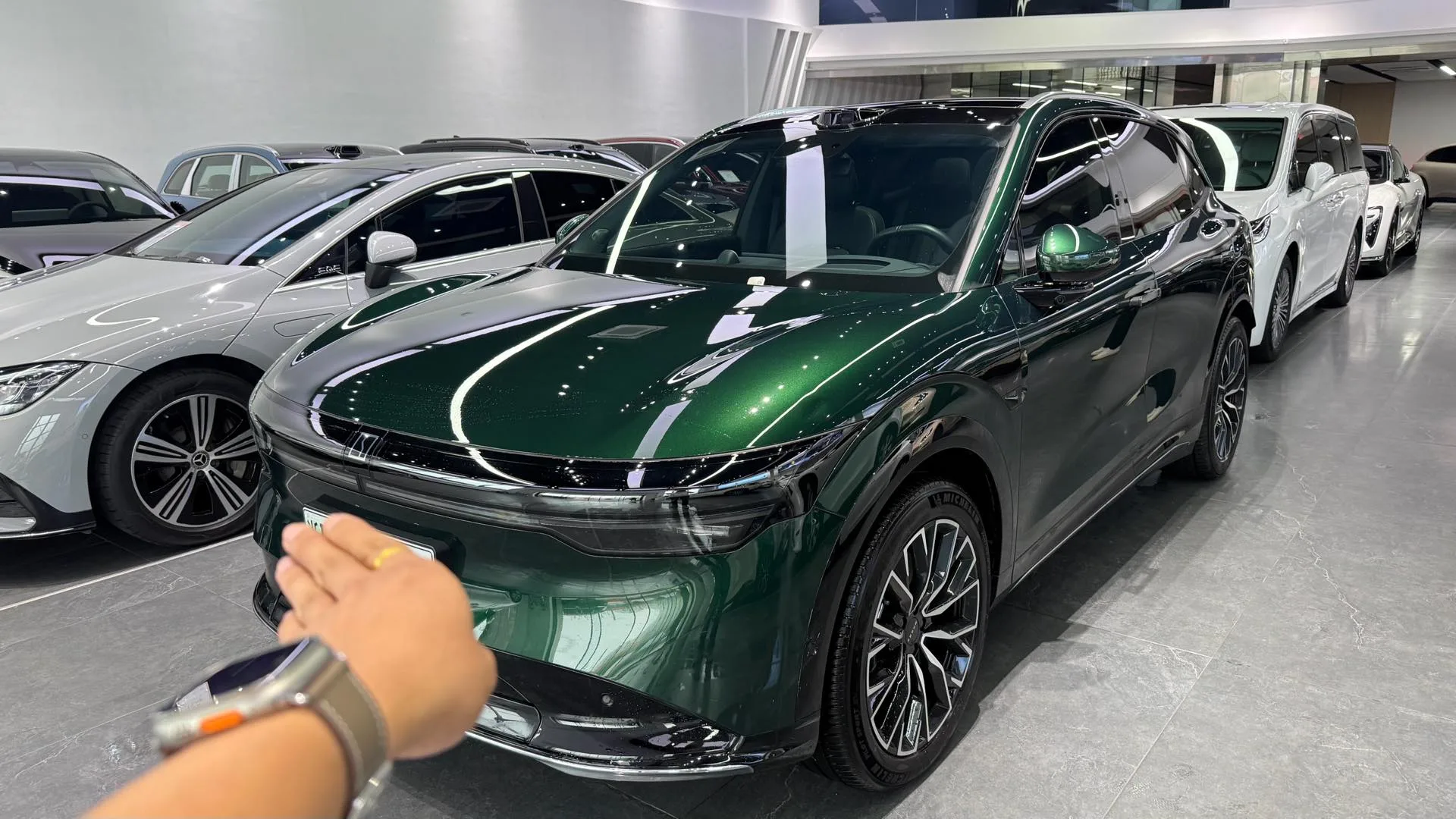JiKrypton 2025 Model JiKrypton 7X 75kWh Rear-Wheel Drive Intelligent Driving Edition Automatic