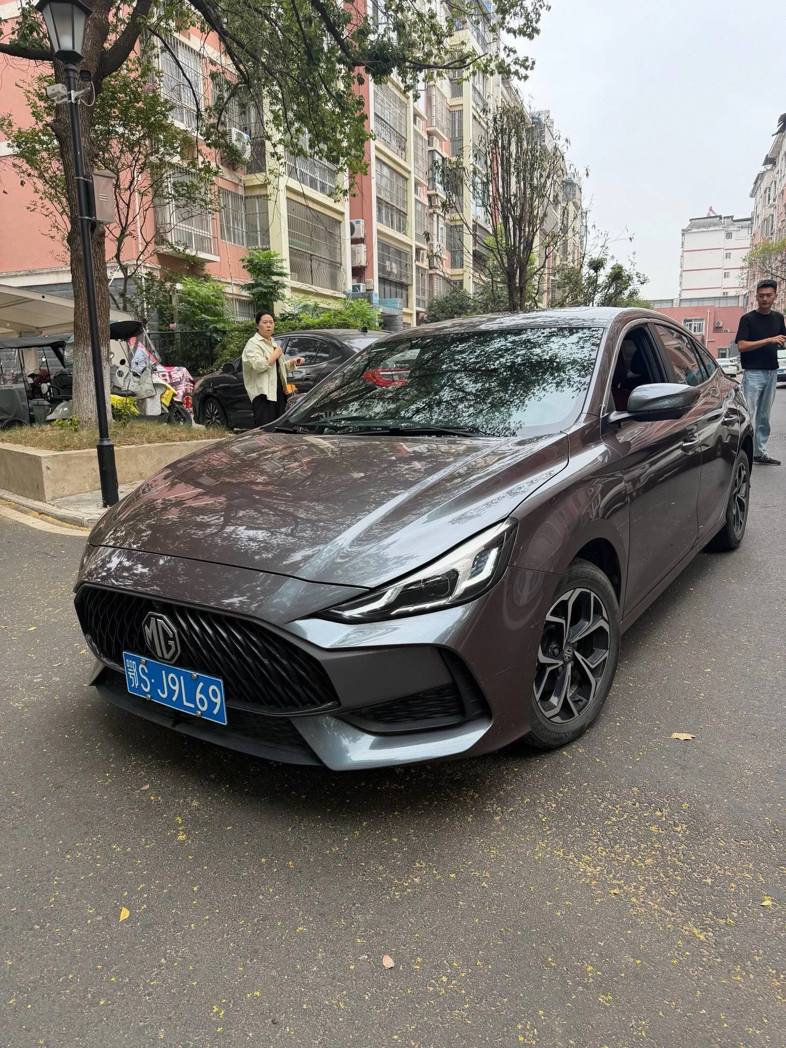MG5 2021 Facelift 180DVVT CVT Youth Luxury Edition