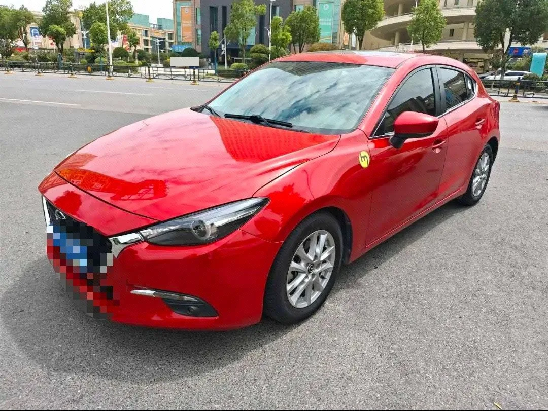 Mazda3 Axela 2017 Hatchback 1.5L Automatic Luxury Model (China V Emission Standard)