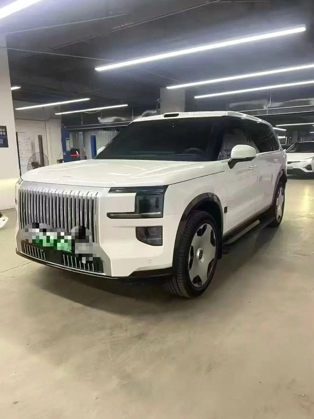 Jike 2025 Model Jike 9X 2.0T Hyper Edition 70kWh Automatic