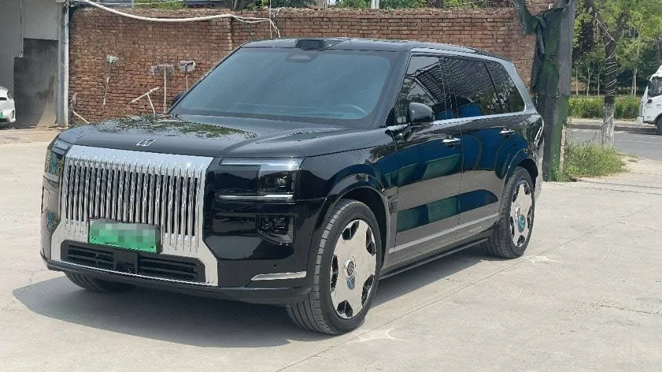 Jike 2025 Model Jike 9X 2.0T Hyper Edition 70kWh Automatic