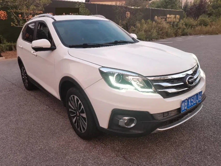 GAC GS5 Super 2016 Model Year 2.0L Automatic Front-Wheel Drive Anniversary Edition