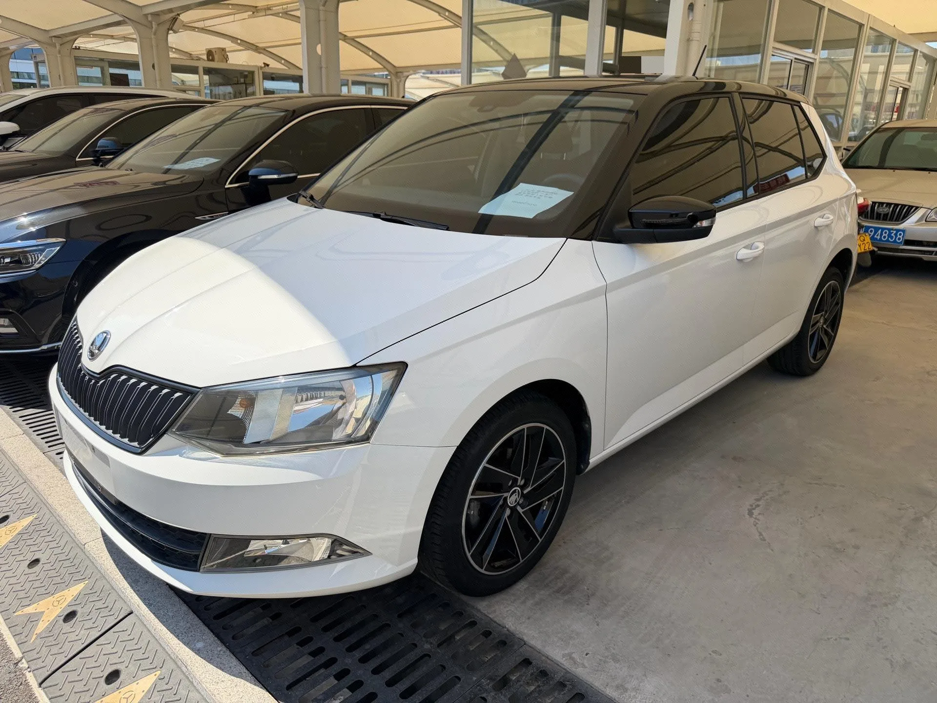 Fabia 2015 1.6L Automatic Sport Edition