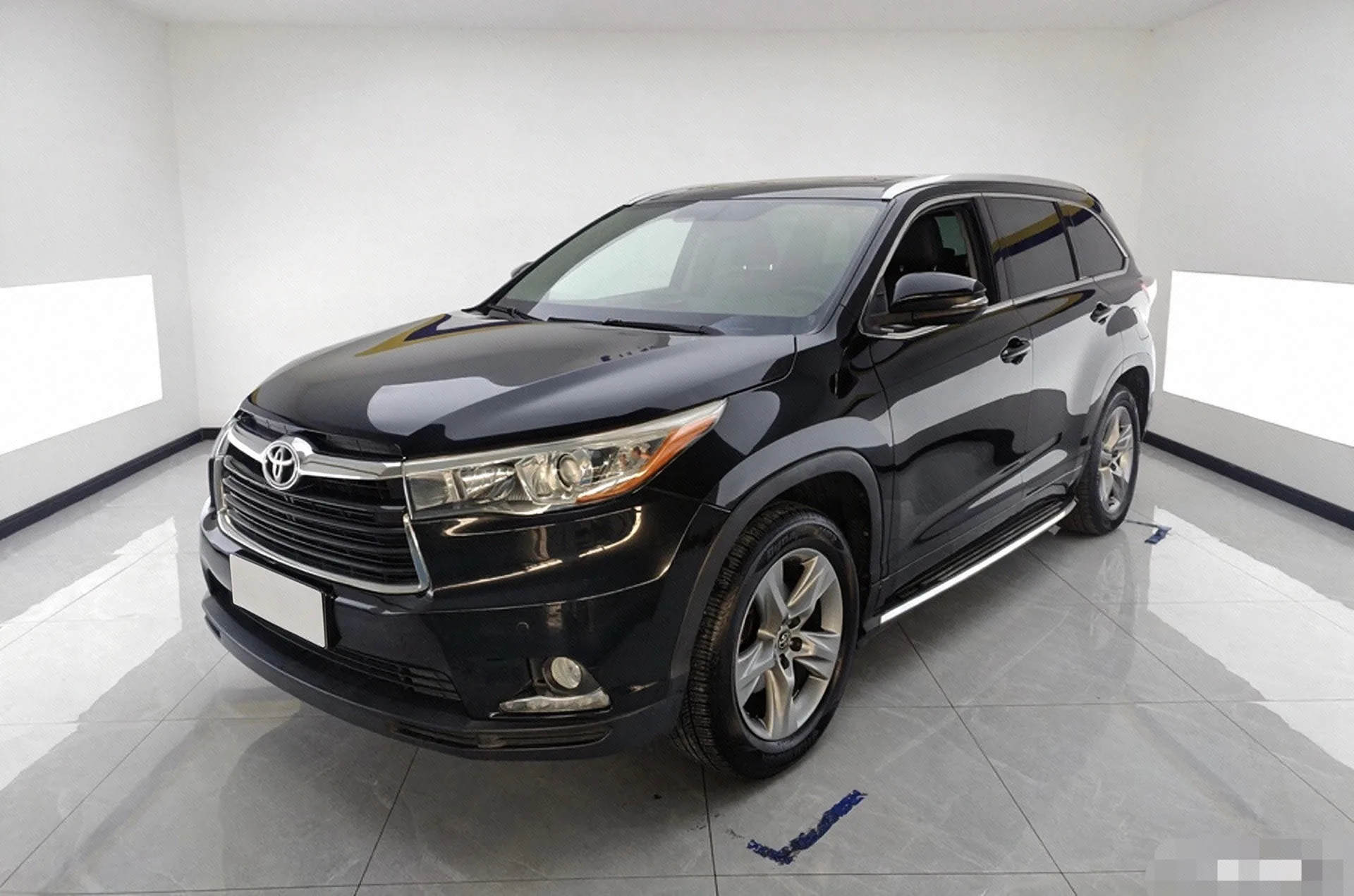 2017 Highlander 2.0T FWD Luxury Edition, 7-Seater
