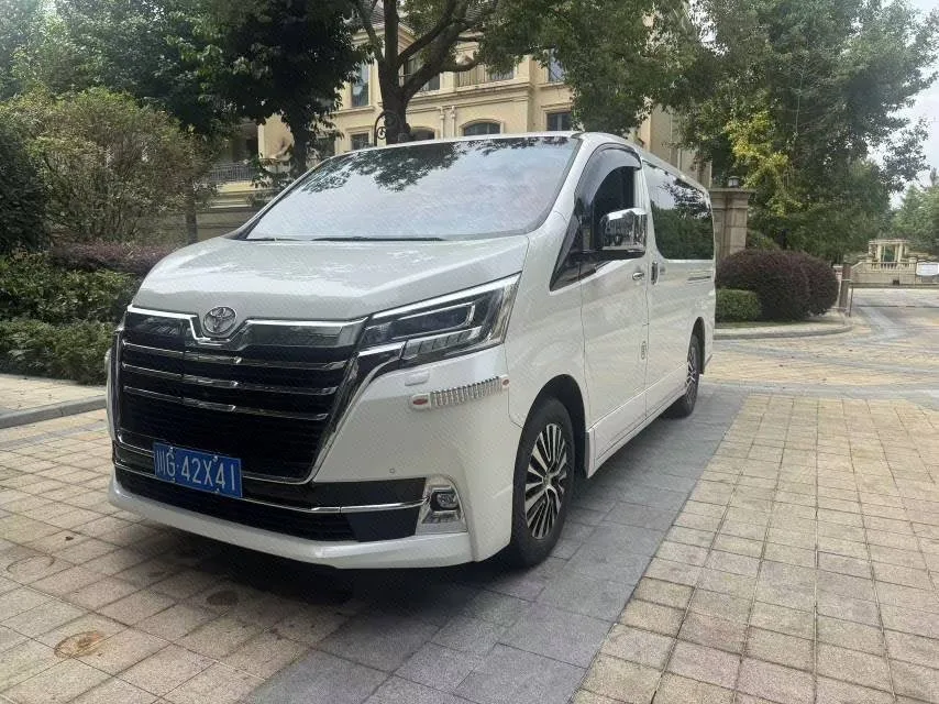 Toyota Hiace (Imported) Granvia (Overseas) 2023 Model Year 2.8T Automatic Rear-Wheel Drive
6-Seater Parallel Import Automatic Transmission
