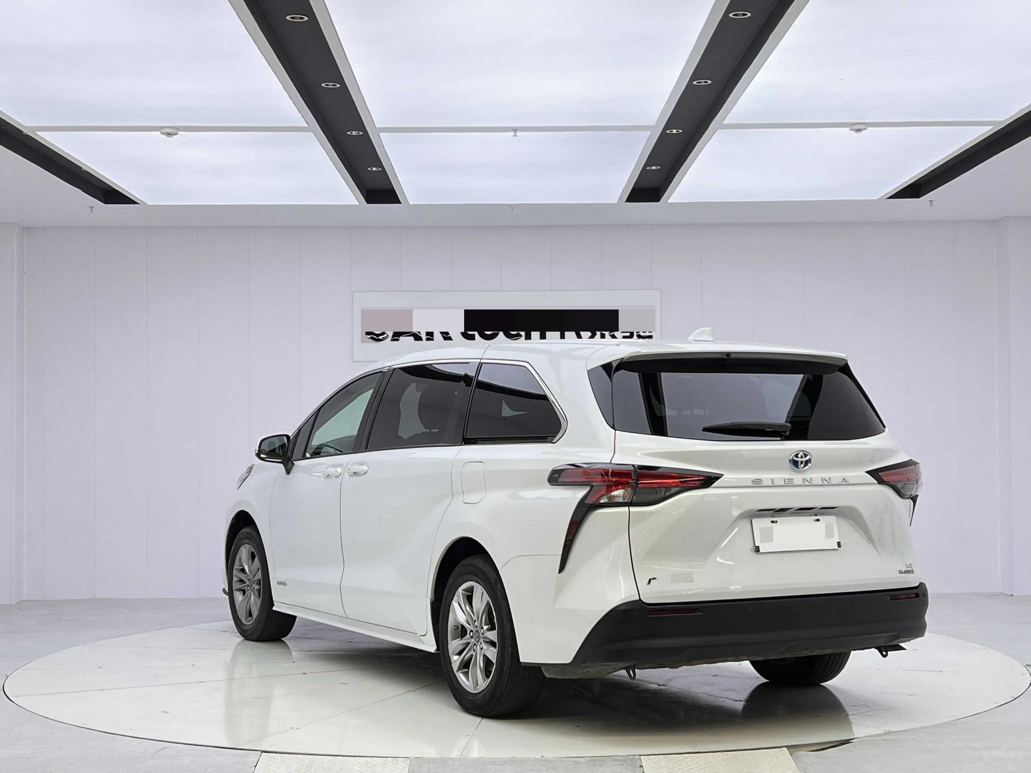 Toyota Cana 2023 2.5L CVT Comfort Edition Automatic