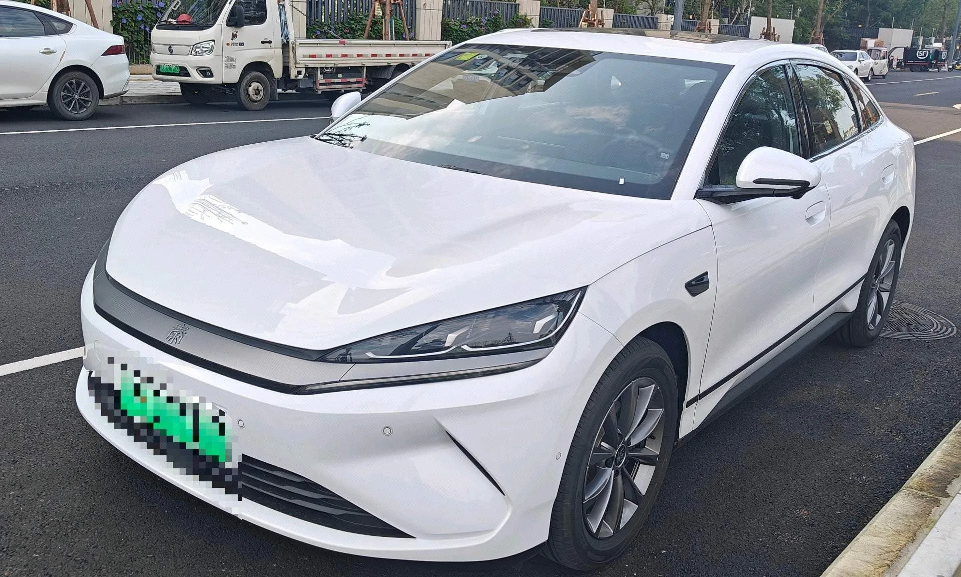 BYD 2025 Qin L EV 545KM Super Edition Automatic