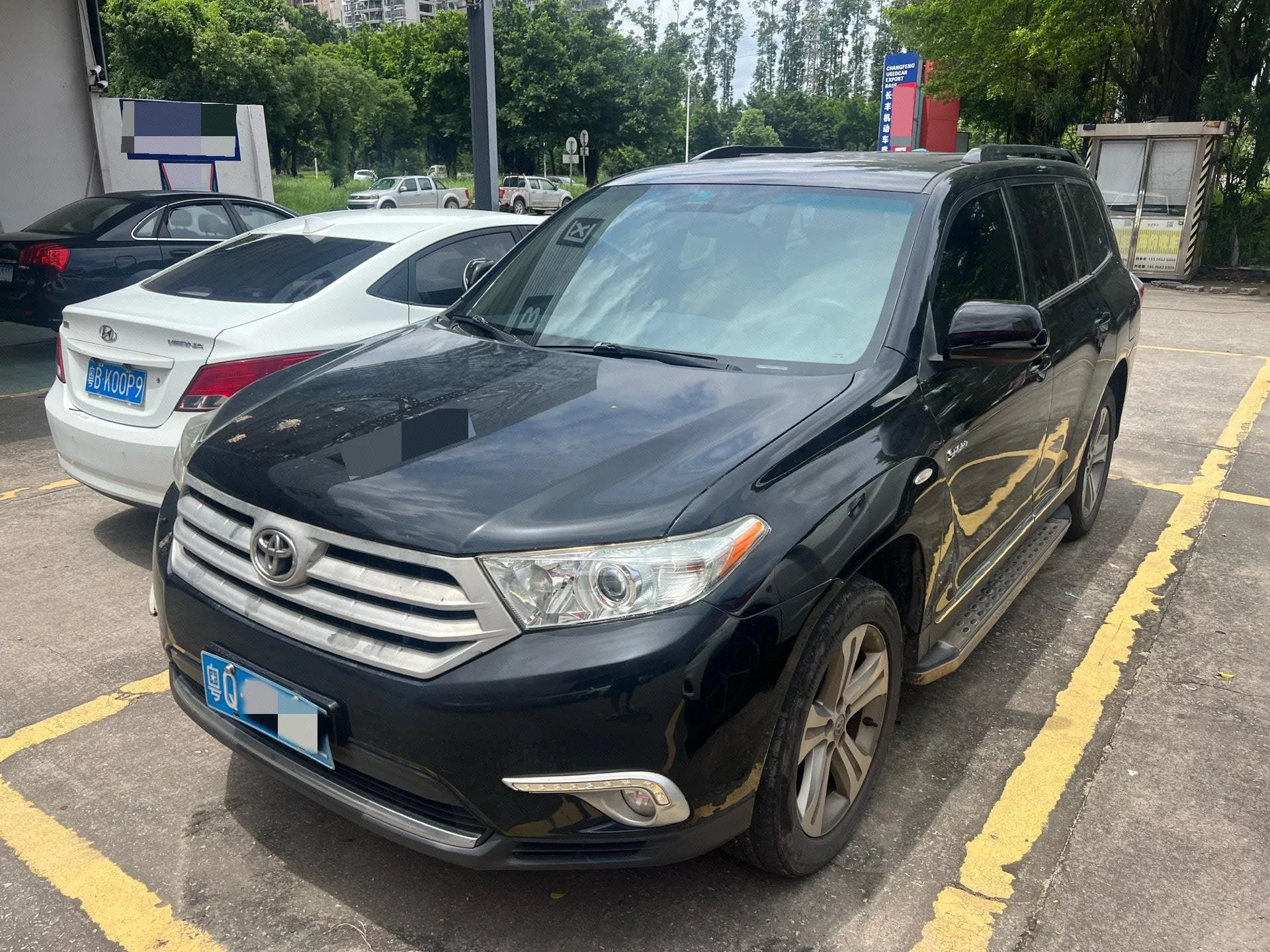 2012 Highlander 2.7L 2WD 5-Seater Sport Edition