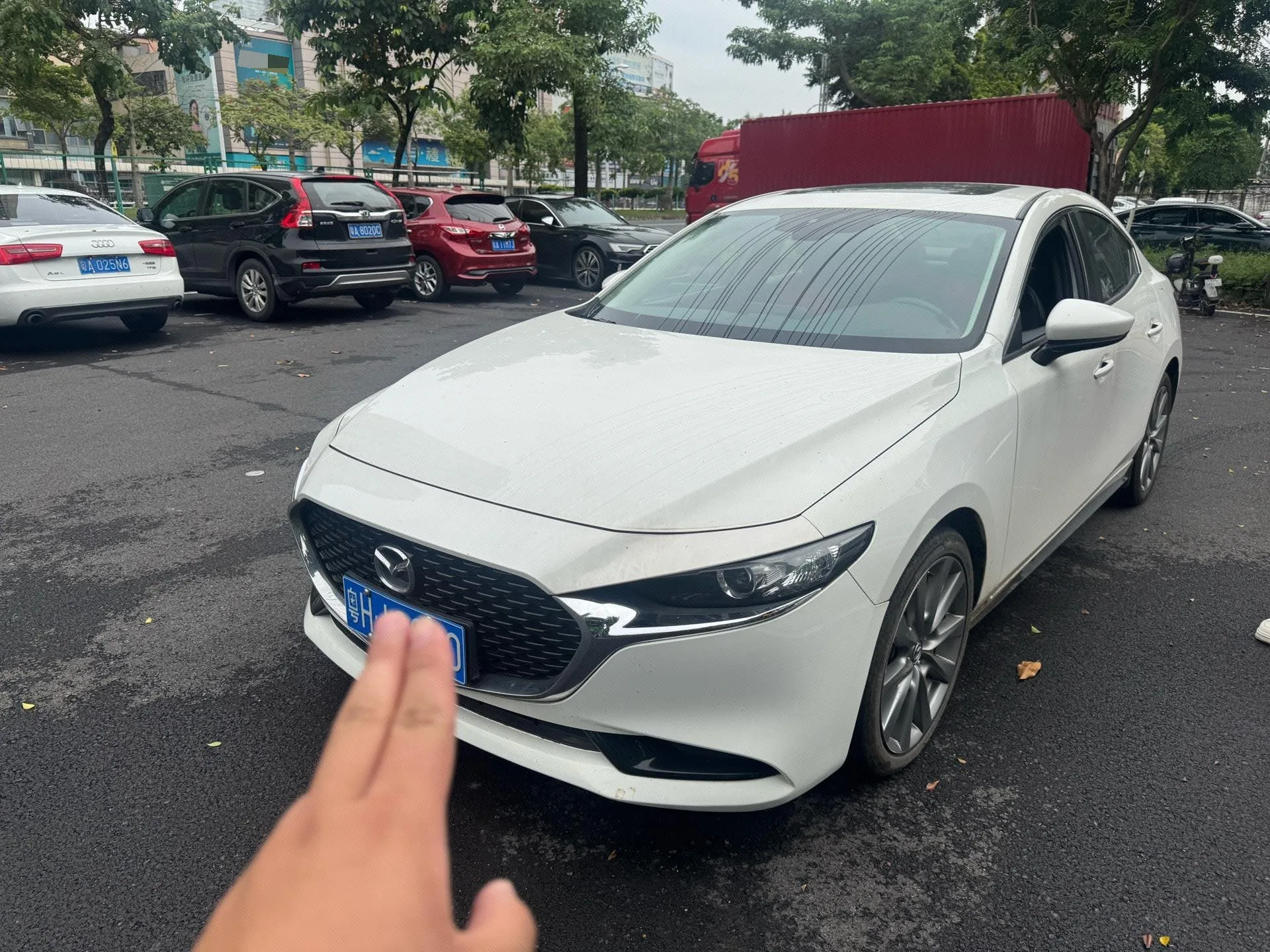 Mazda3 Axela 2020 2.0L Automatic Premium Edition
