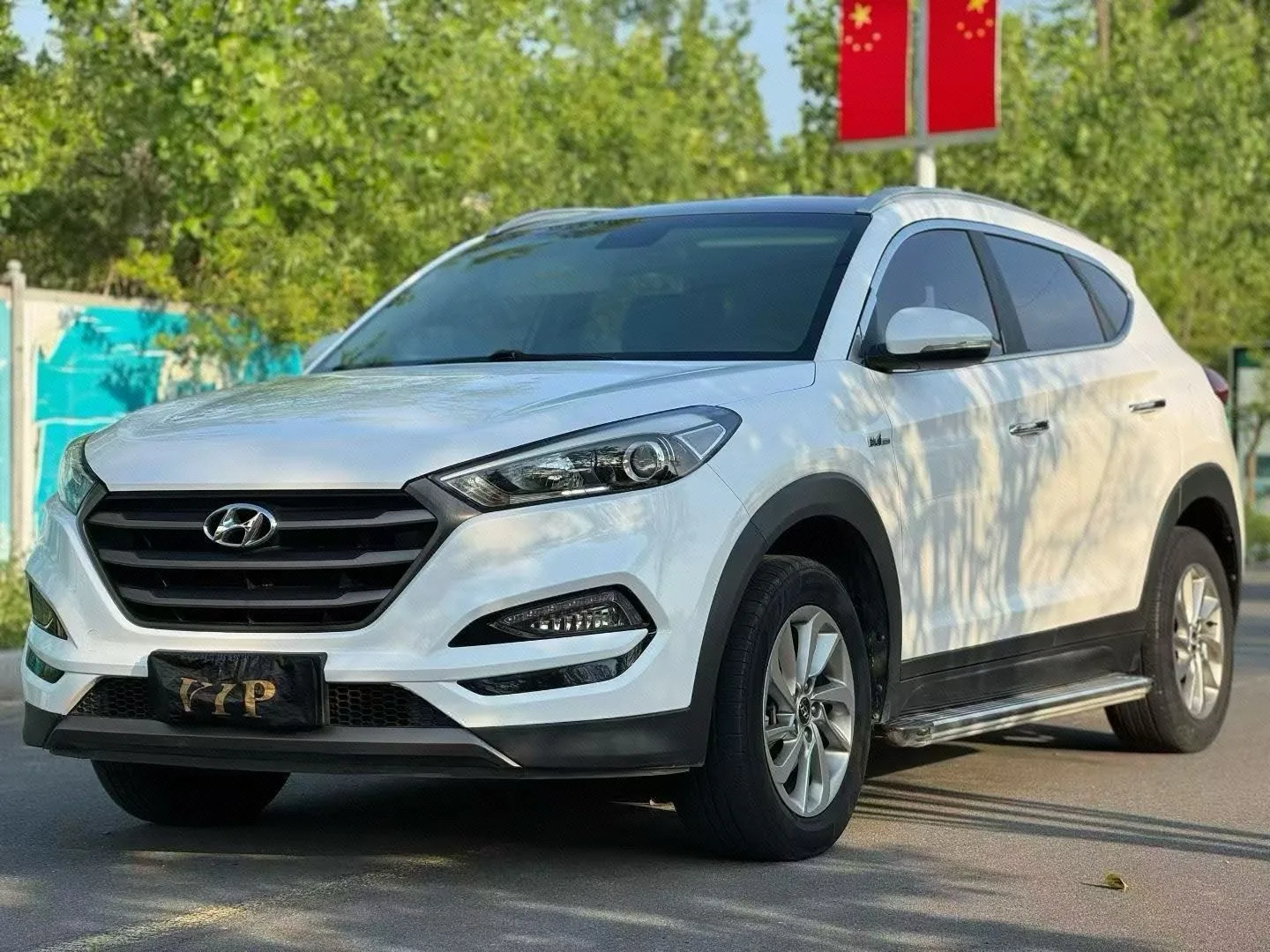 2015 Tucson 1.6T Dual-Clutch Front-Wheel Drive Comfort Trim