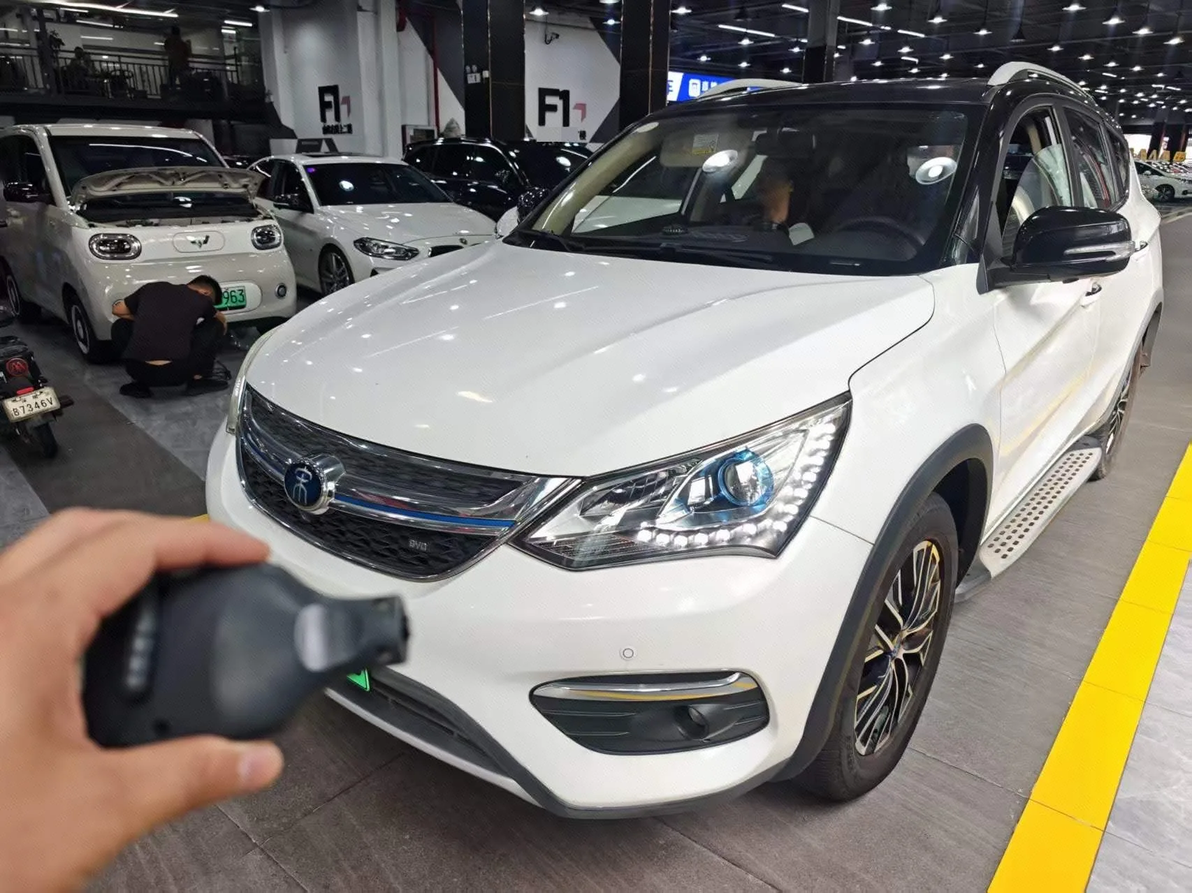 Song New Energy 2017 Song DM 1.5TID All-Wheel Drive Premium Edition
