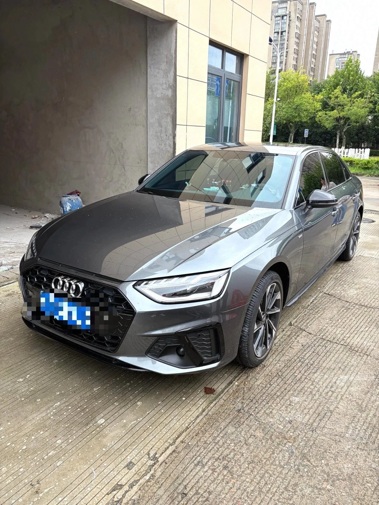 Audi A4L 2023 40 TFSI Luxury Dynamic