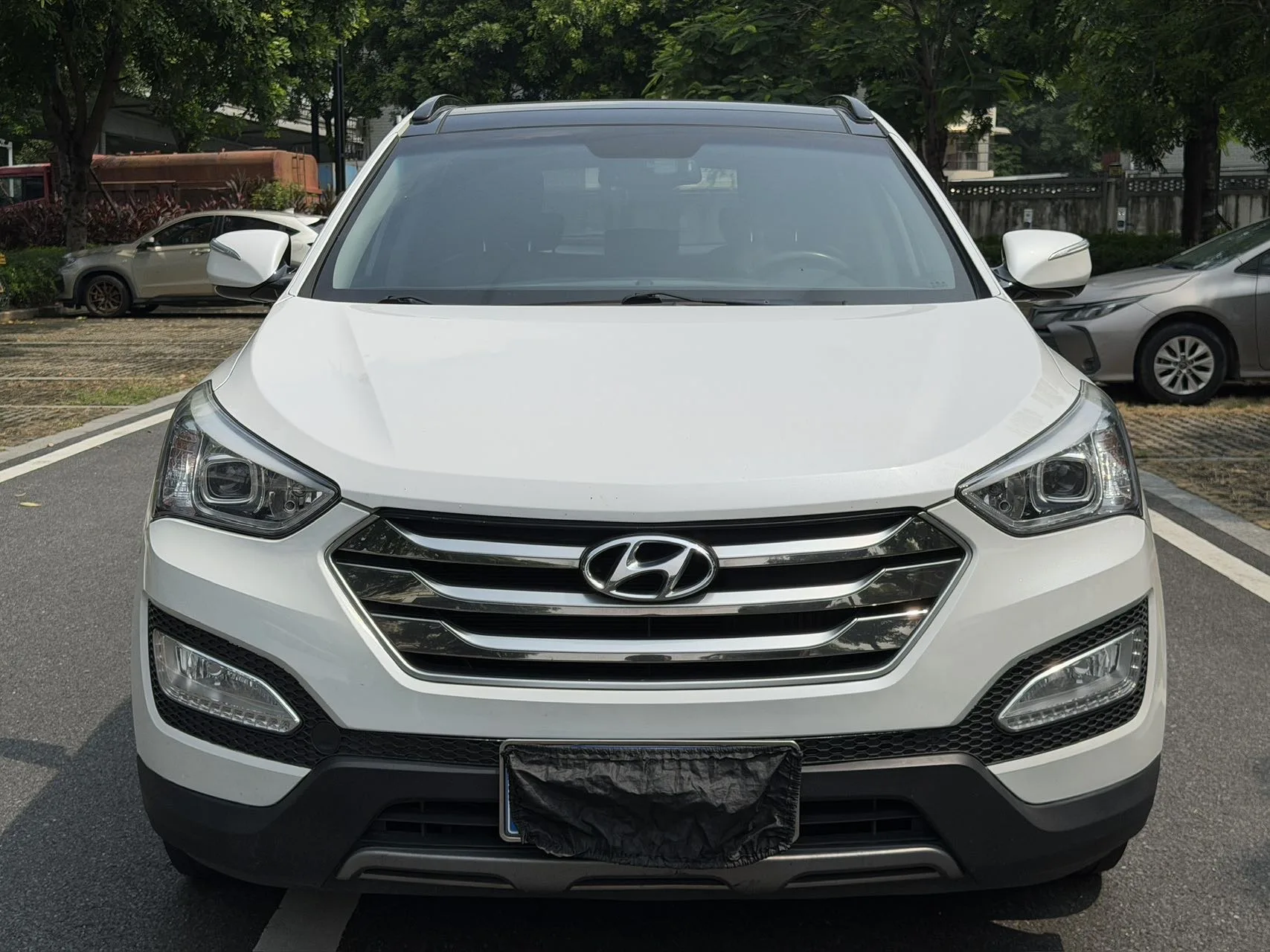 2015 Santa Fe 2.0T Automatic 4WD Smart Edition, 5-Seater