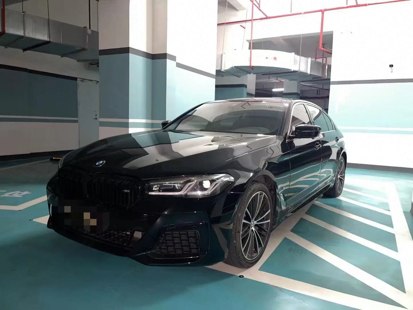 2021 BMW 5 Series 530Li Leading Edition M Sport Package