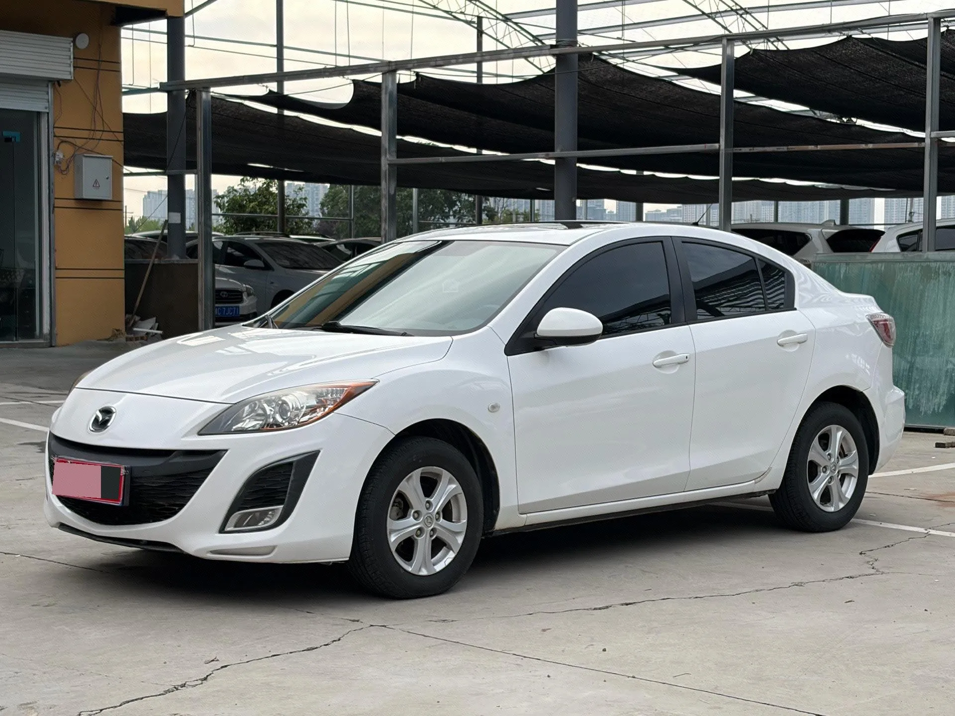 Mazda 3 Axela 2011 Sedan 1.6L Automatic Elite