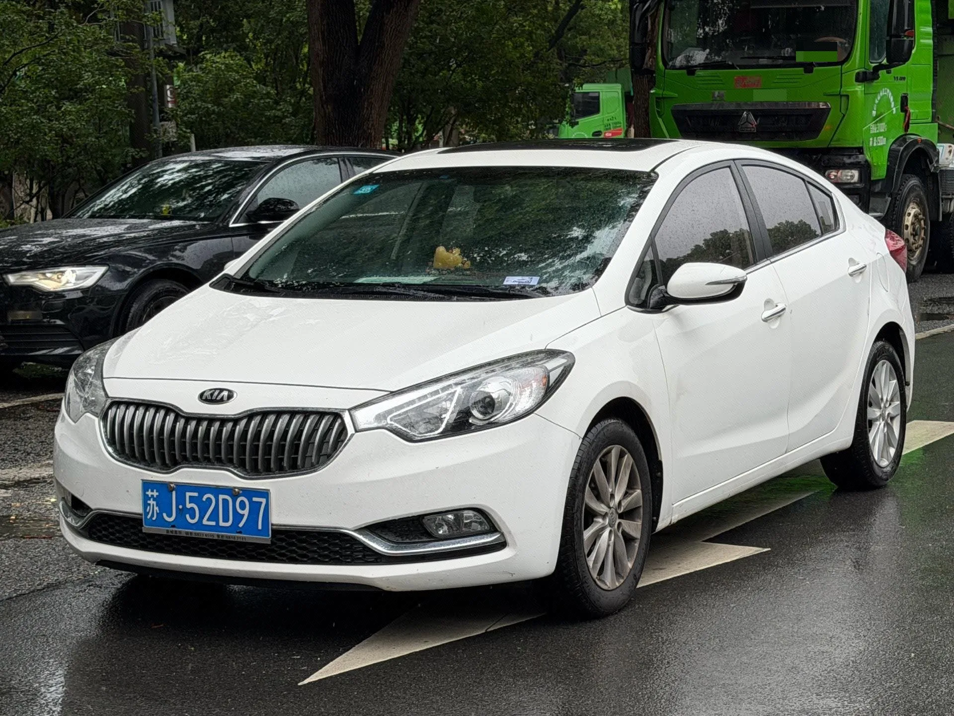 Kia K3 2015 1.6L Automatic GLS