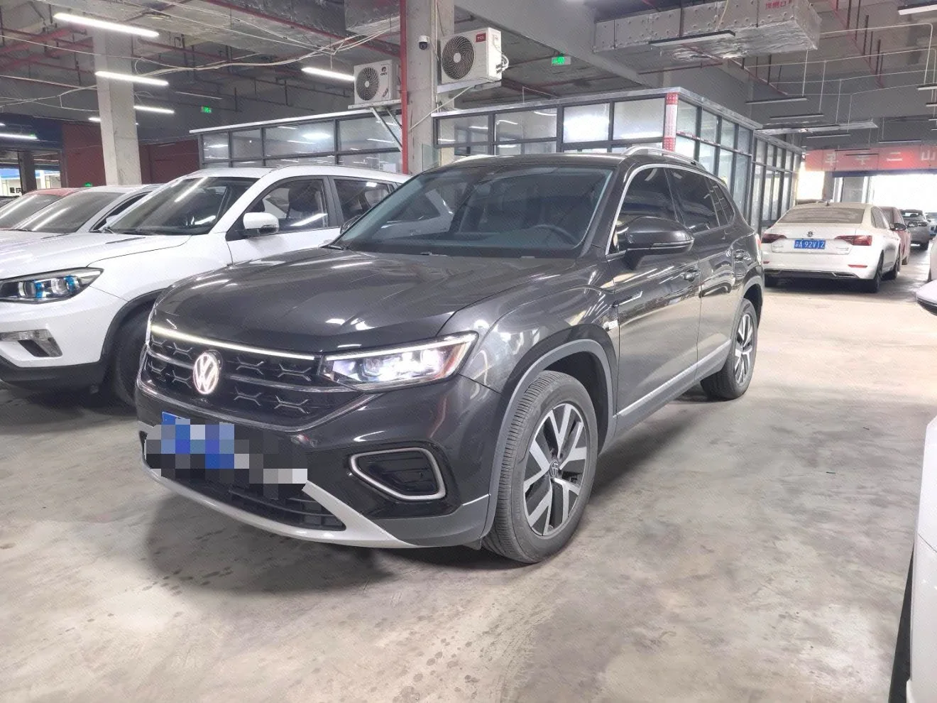 Volkswagen 2024 Tayron 2.0TSI 330TSI 2WD Luxury Plus Advanced Edition Automatic Transmission