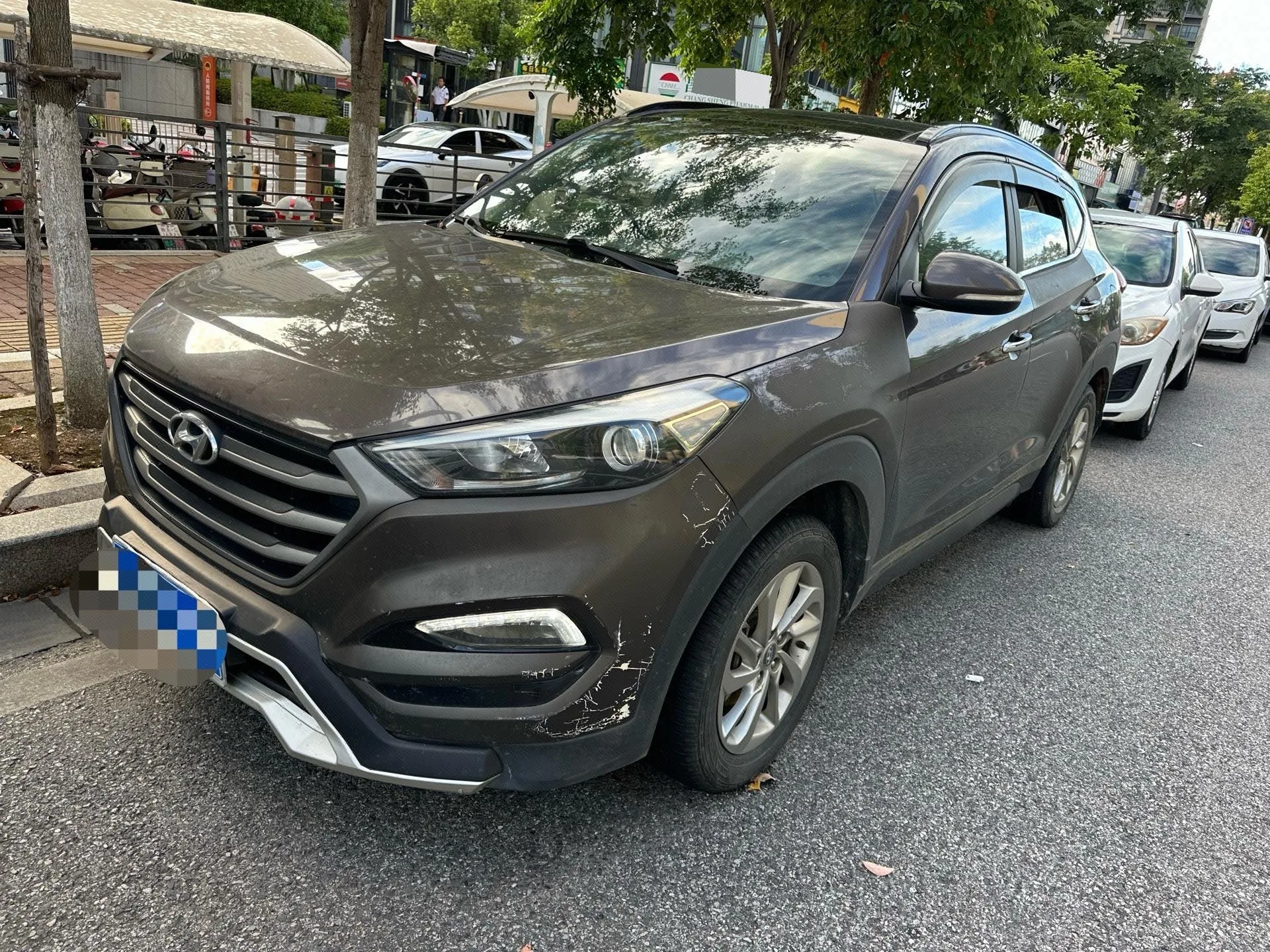 Tucson 2015 1.6T Dual-Clutch Two-Wheel Drive Intelligent Model