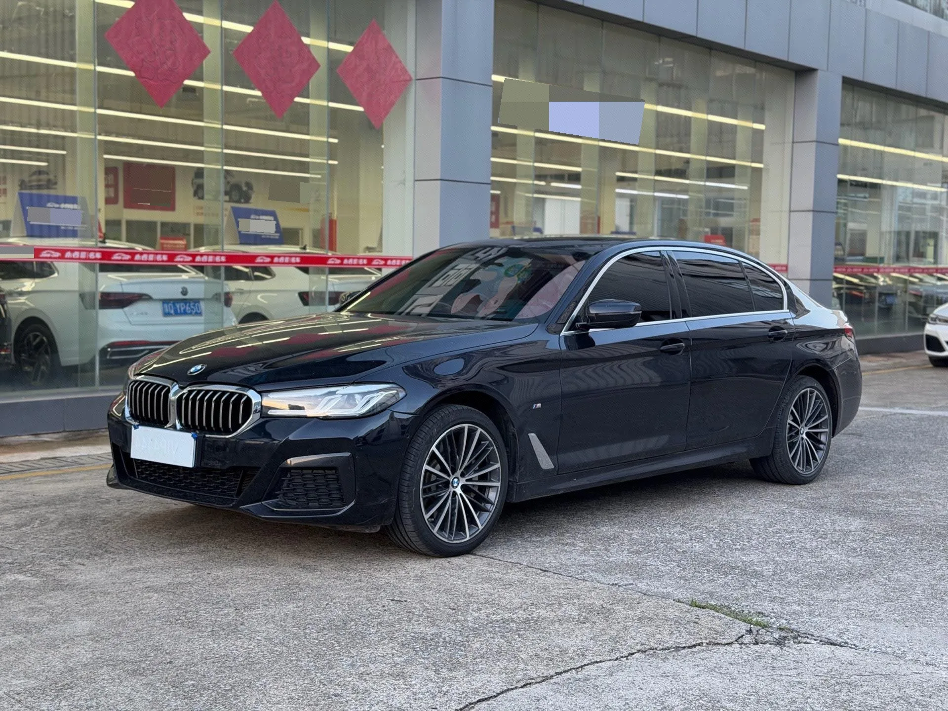BMW 5 Series 2023 530Li 2.0T Leading M Sport Package Automatic