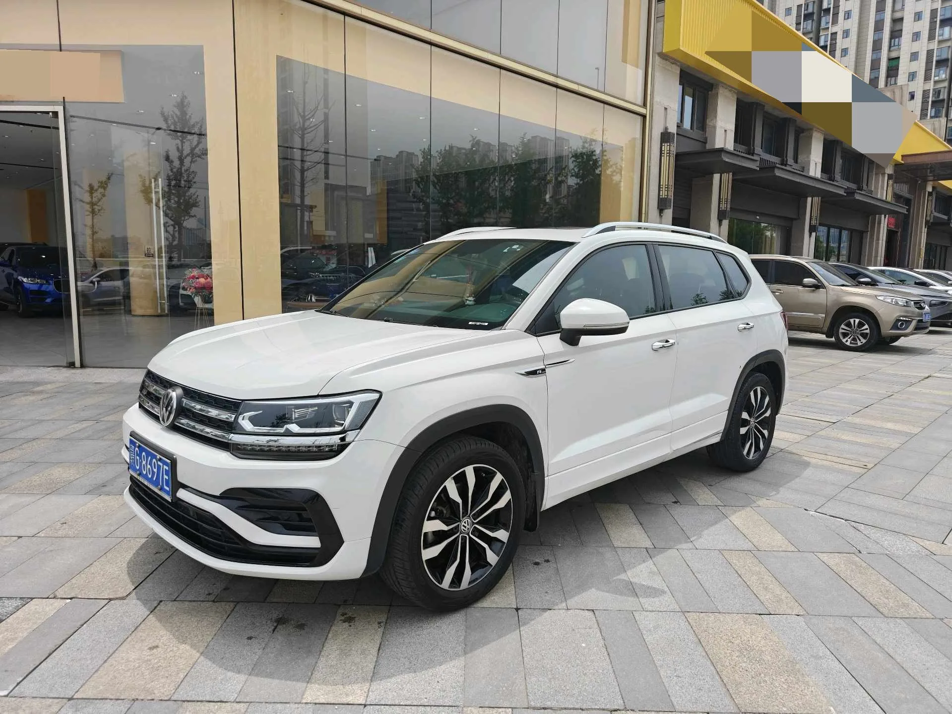 Tiguan 2019 Model Year 280TSI Front-Wheel Drive R-Line National V