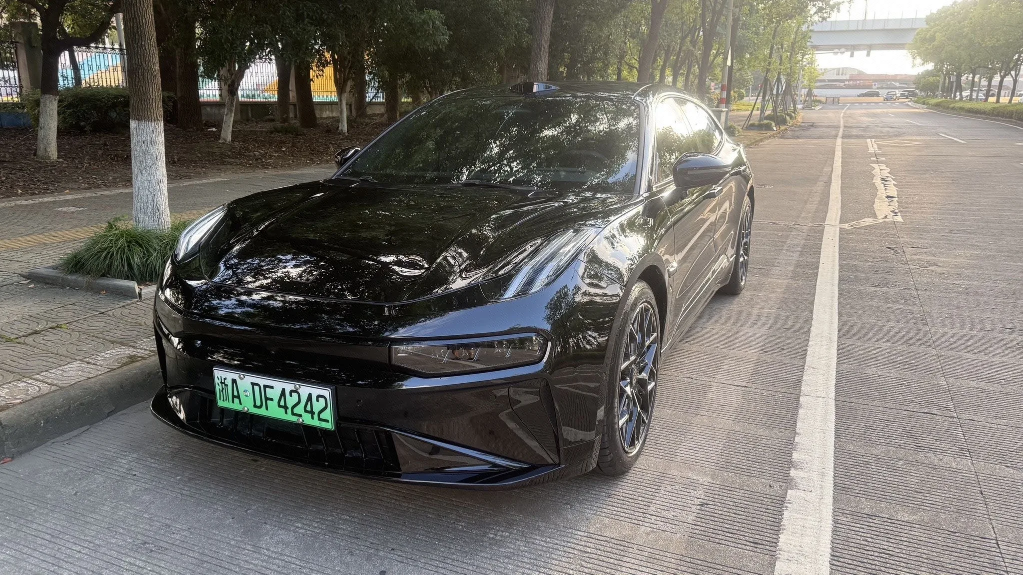 Extreme Krypton 001 2024 WE Edition 100kWh Rear-Wheel Drive