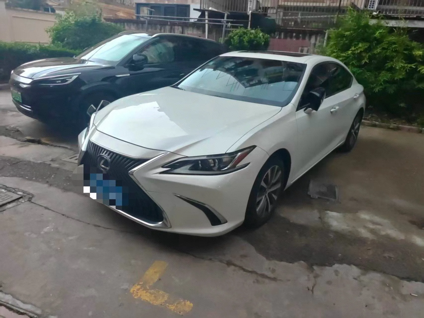 Lexus ES 2018 200 Premium Edition (China V Emission Standard)