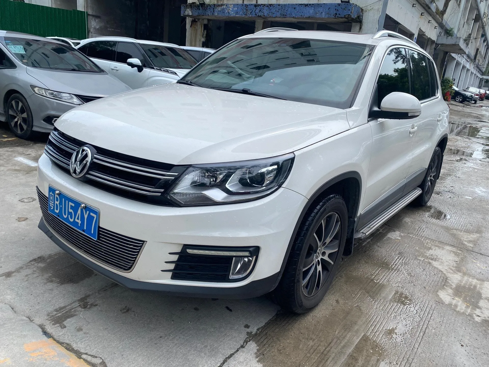 Tiguan 2015 1.8TSI Automatic 2WD Luxury