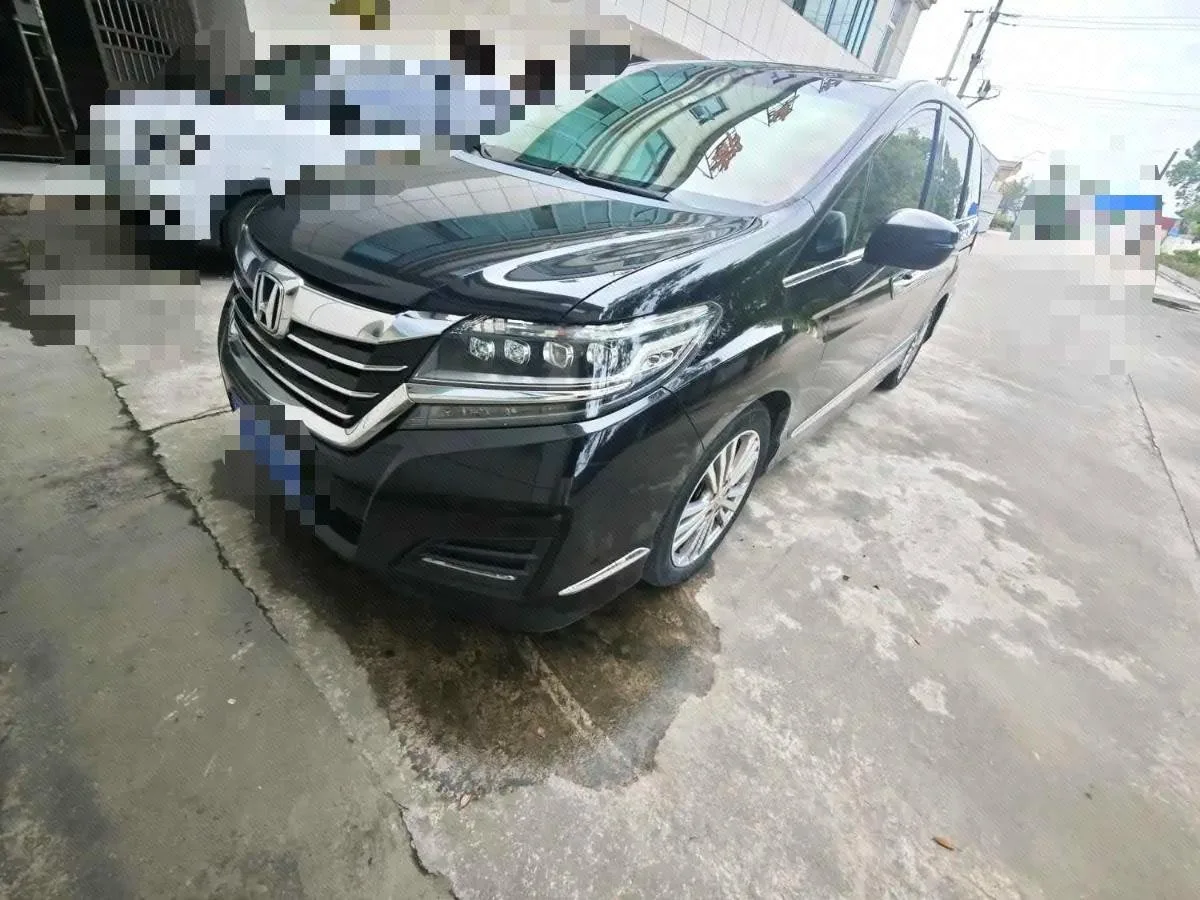 Elysion 2016 2.4L Luxury Edition