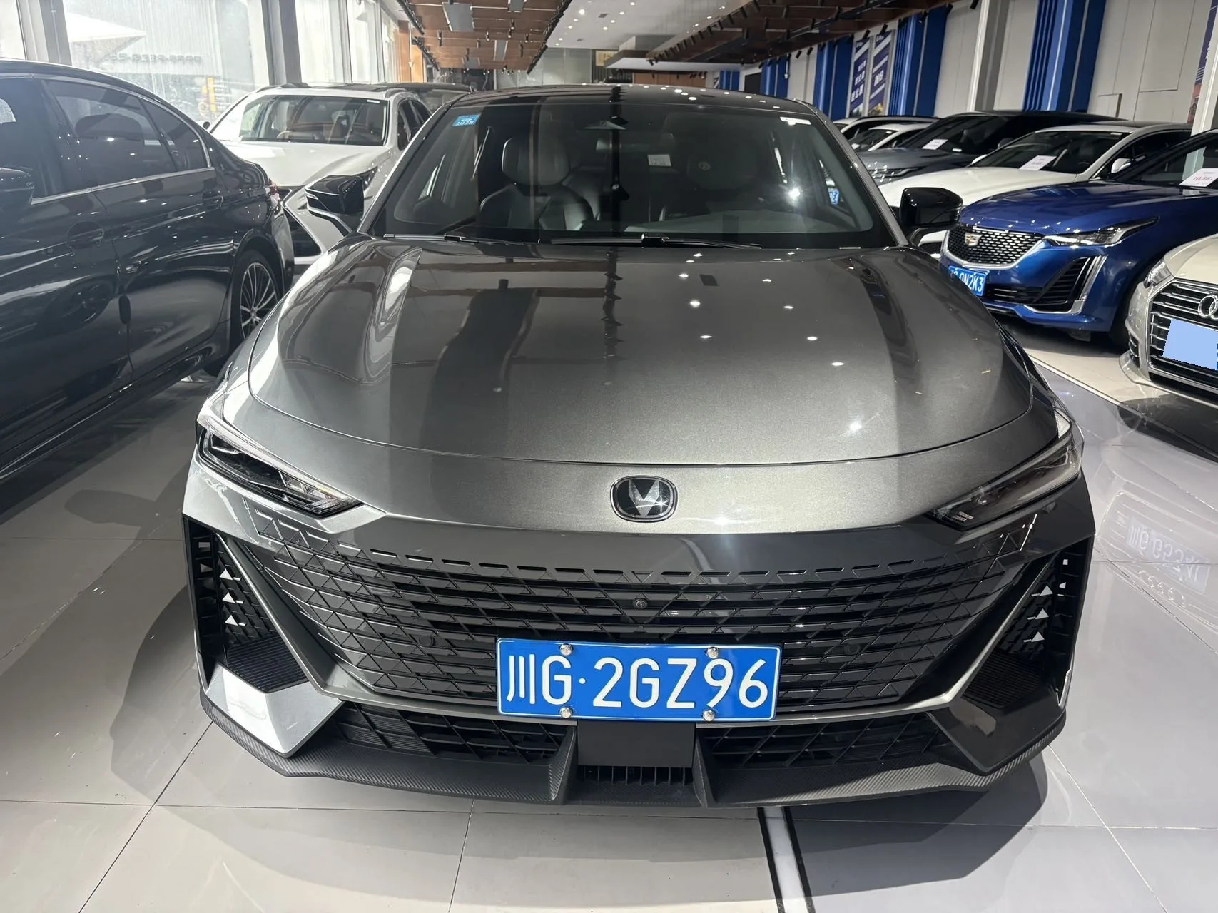 Changan UNI-V 2022 1.5T Smart Navigation Edition