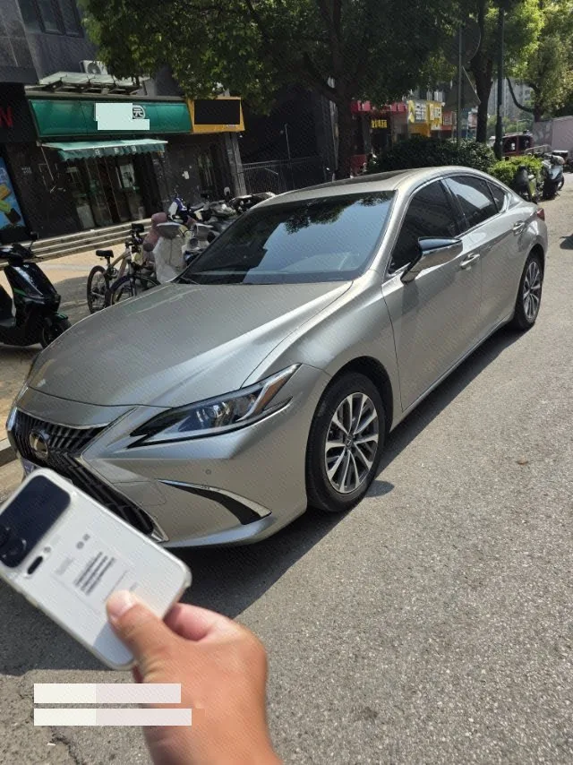 Lexus ES (Imported) 2024 ES200 2.0 CVT Premium Edition Automatic