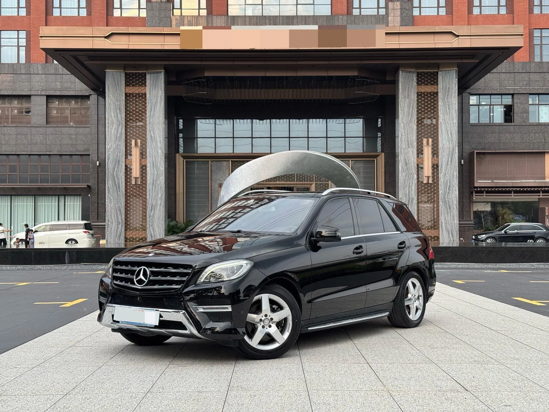 2014 Mercedes-Benz M-Class ML 400 4MATIC Luxury