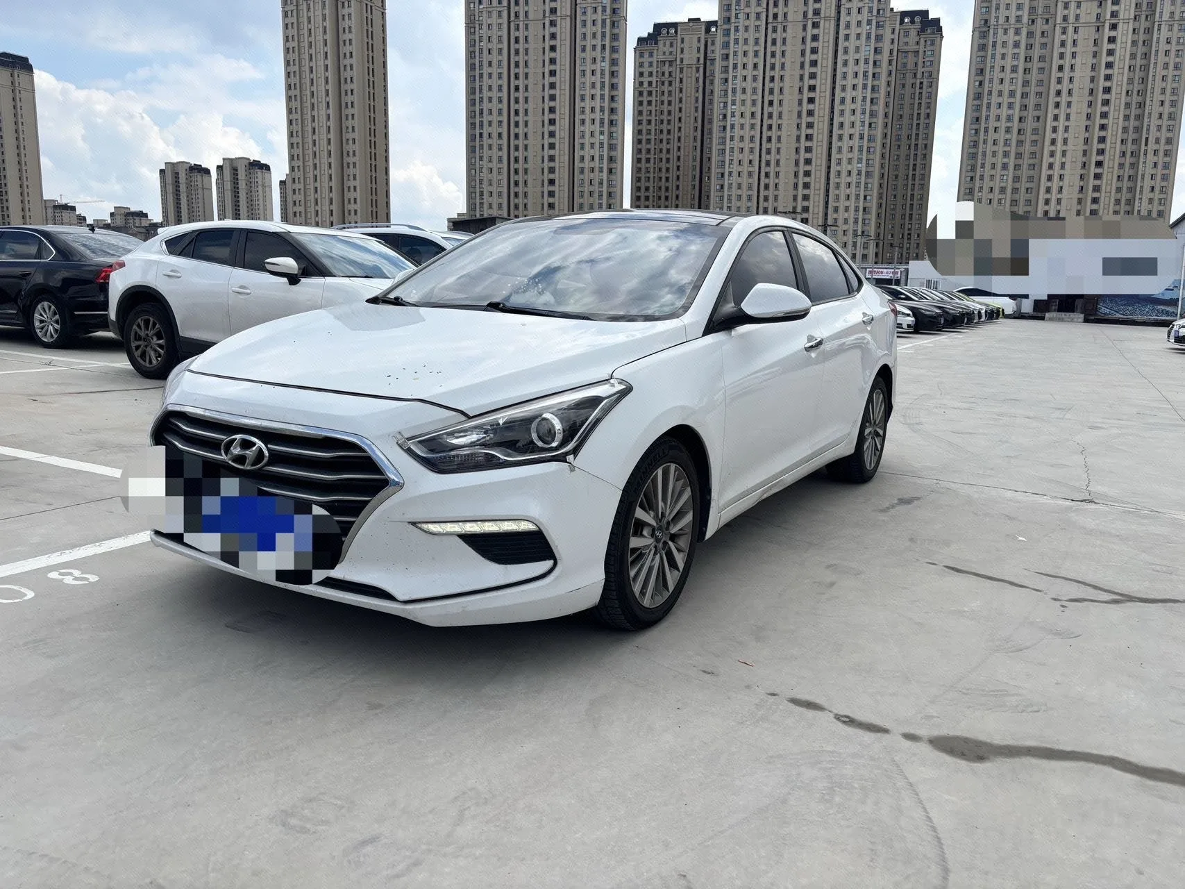 Hyundai Mistra 2016 1.6T Automatic Intelligent GLS