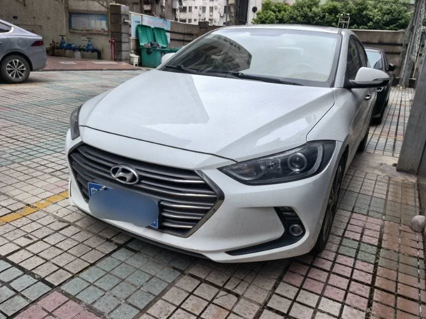 Hyundai Elantra 2016 1.6L Automatic Smart Elite Edition