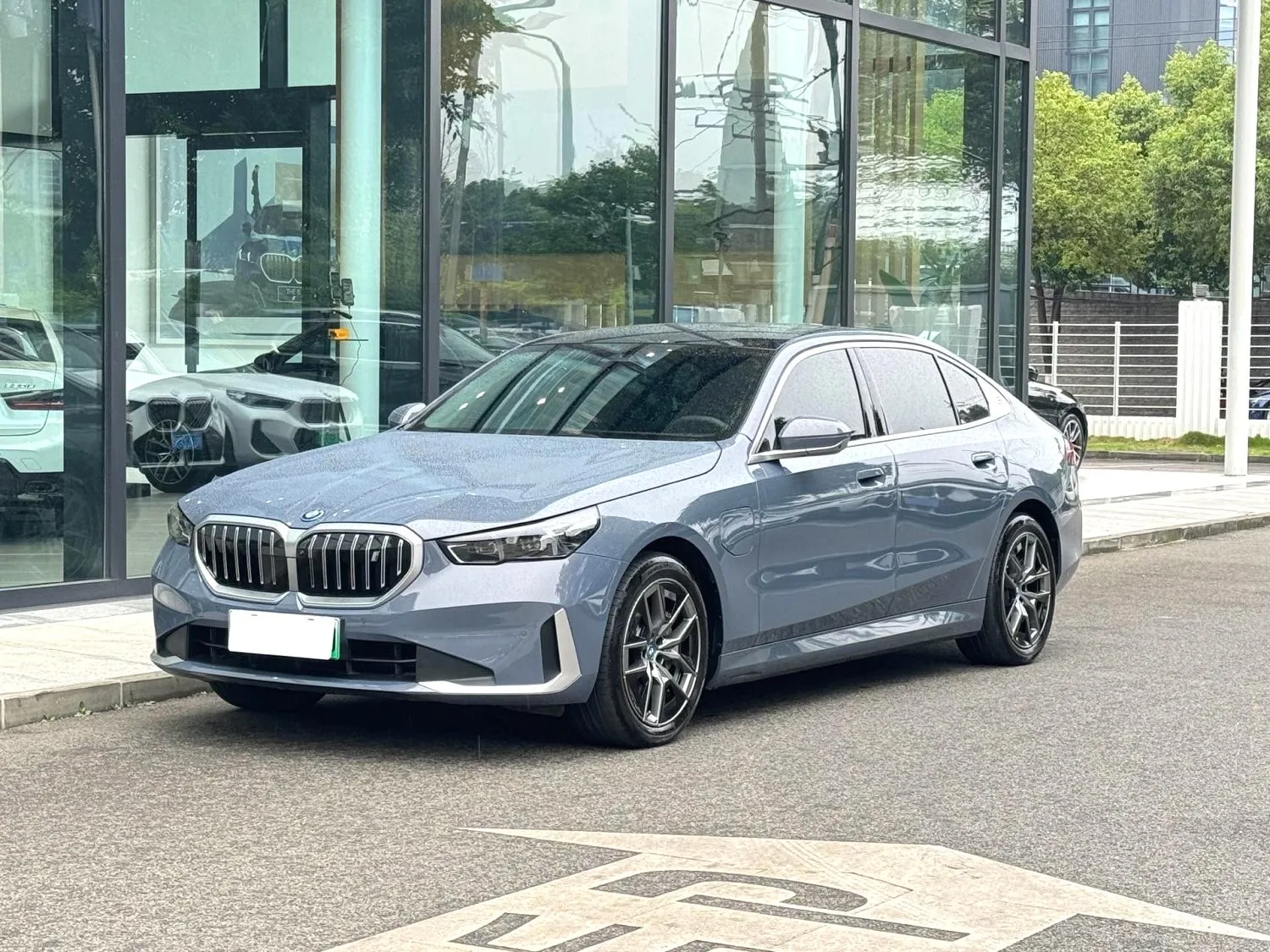 2024 BMW i5 eDrive 35L Premium Edition Luxury Package
