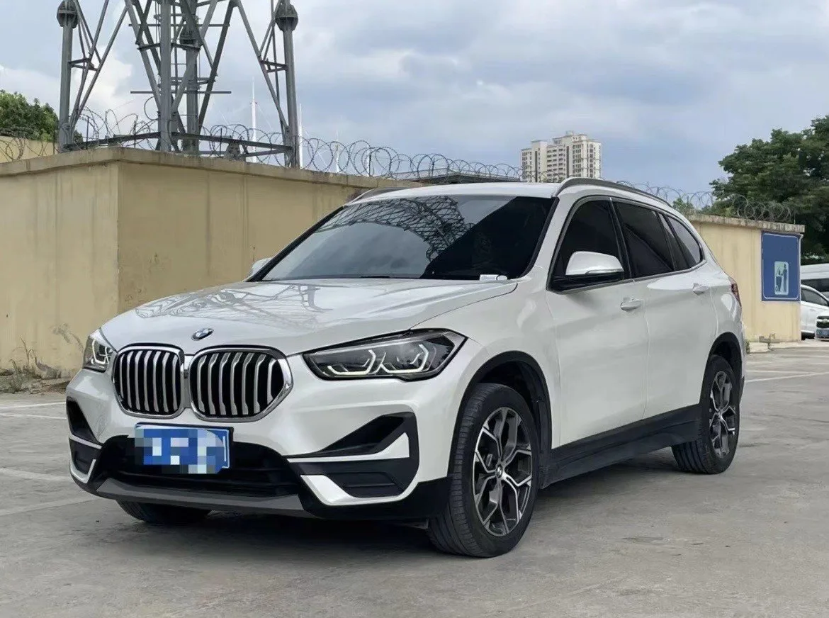 2021 BMW X1 xDrive25Li Premium