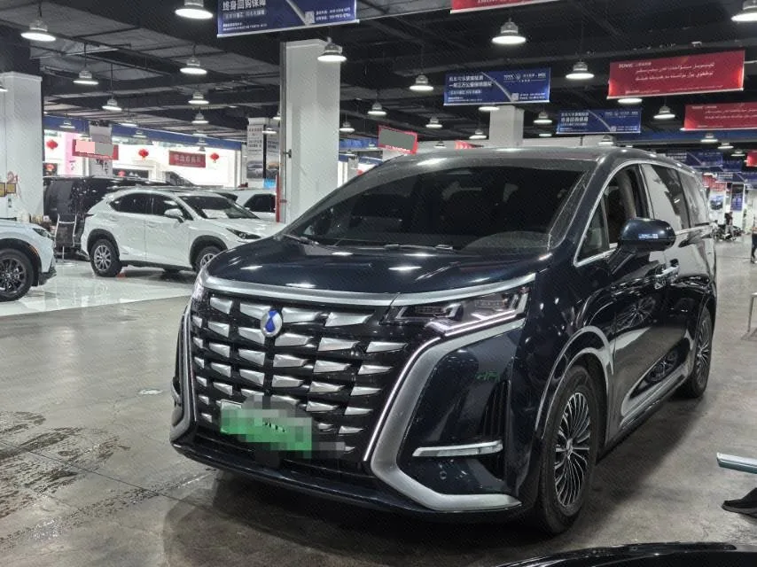 Denza D9 2022 DM-i 970 AWD Flagship Edition