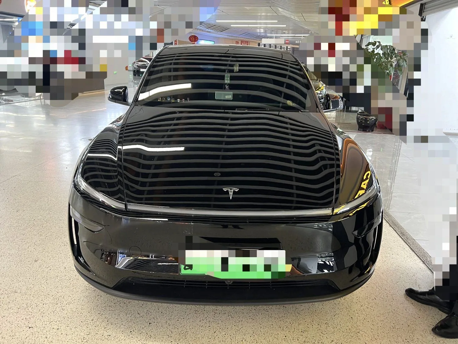 Tesla 2026 Model Y Long Range Rear-Wheel Drive Automatic