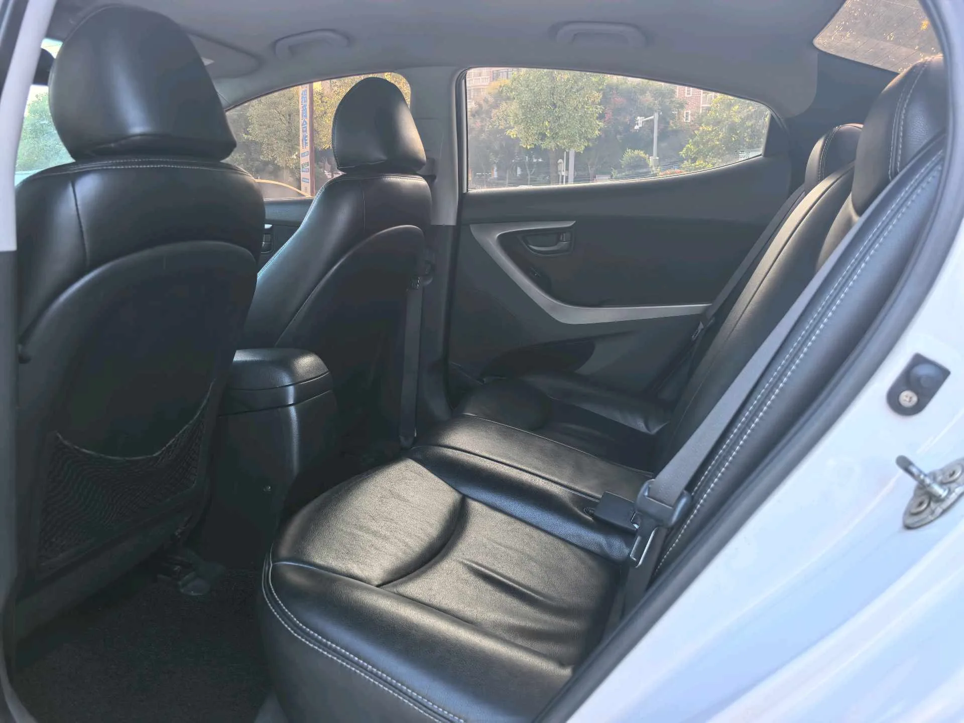 Hyundai Elantra 2012 1.6L Automatic Fashion Edition