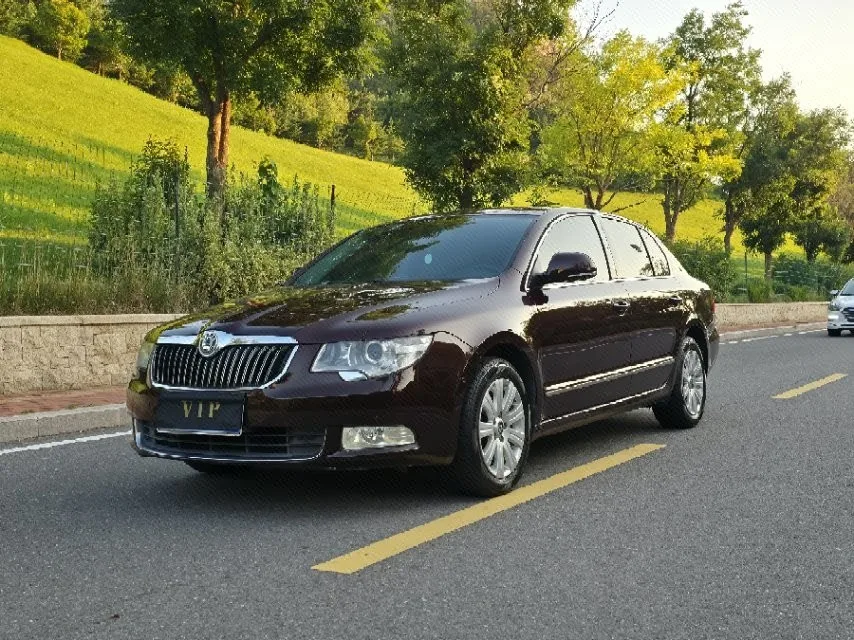 Superb 2012 1.8TSI Automatic Elegance Edition