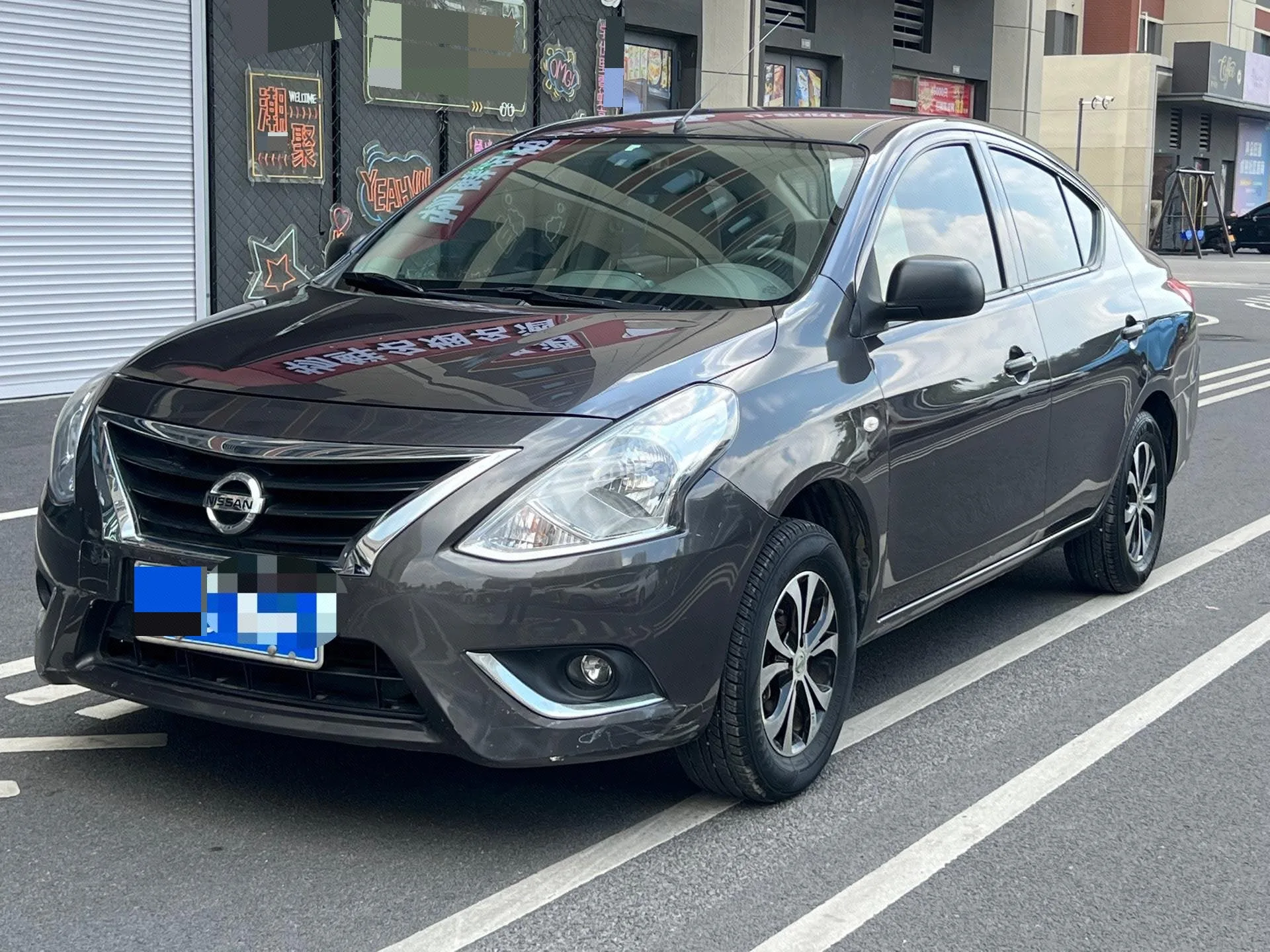 2015 Nissan Sunny 1.5 XE Comfort Edition (Manual Transmission)