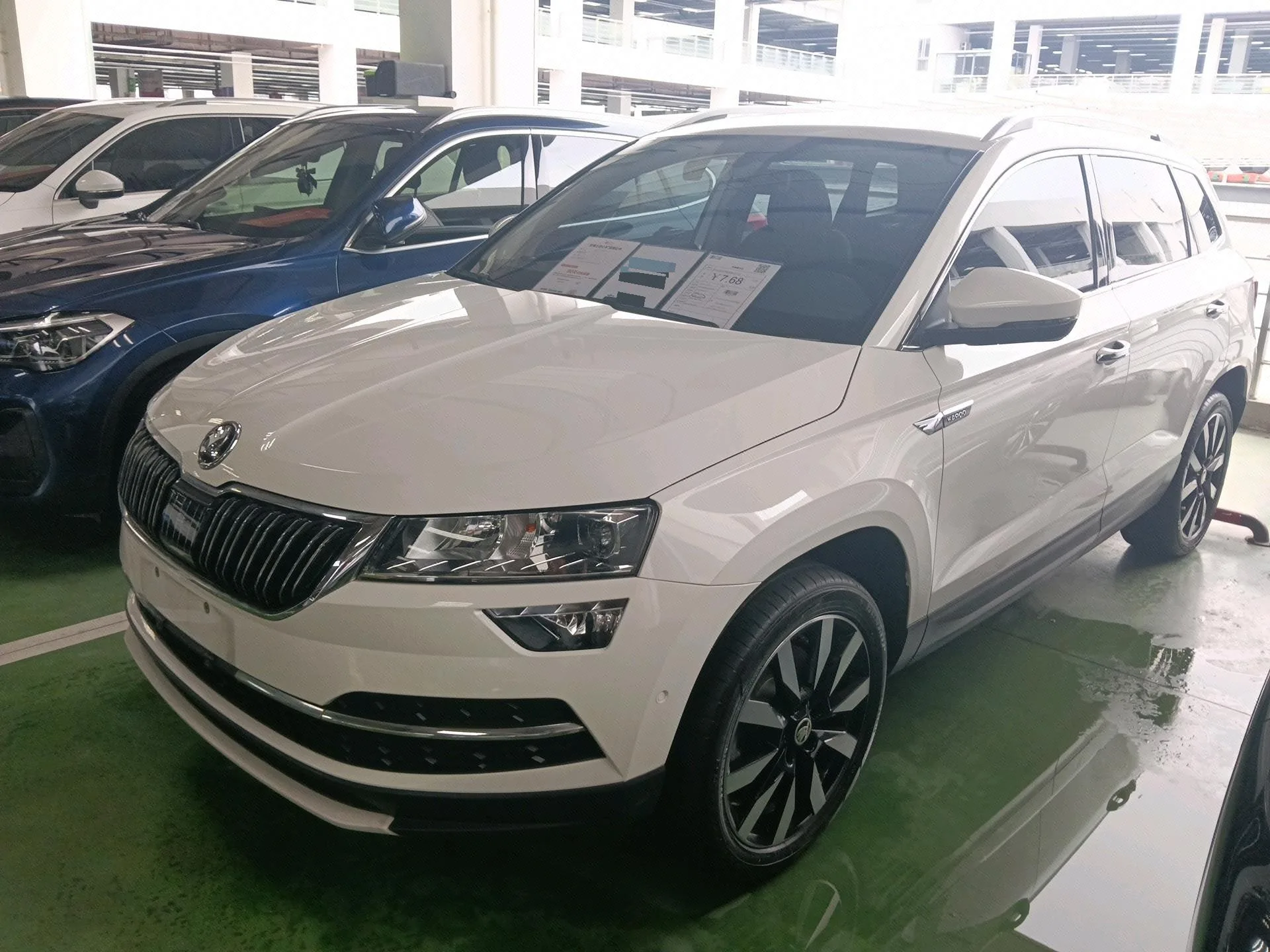 Karoq 2021 TSI280 Flagship Edition